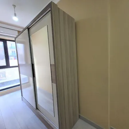 Heartwarming 3-br Apt W Wi-fi5acsplayground * Istanboel