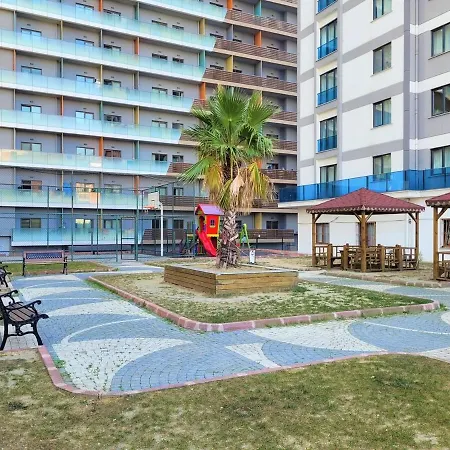 Heartwarming 3-br Apt W Wi-fi5acsplayground Διαμέρισμα Κωνσταντινούπολη