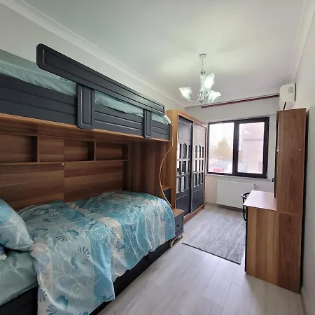 Heartwarming 3-br Apt W Wi-fi5acsplayground Appartamento